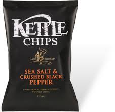 KETTLE CHIPS WITH PEPPER